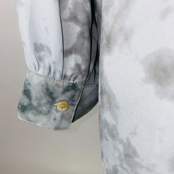 41 Hawthorn Womens Medium M Polyester Grey Mottled Tie Dye Print Slit Sides Top - Picture 7 of 8